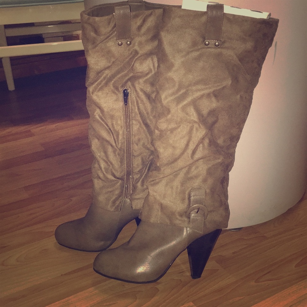 Michael Kors high heel suede boot